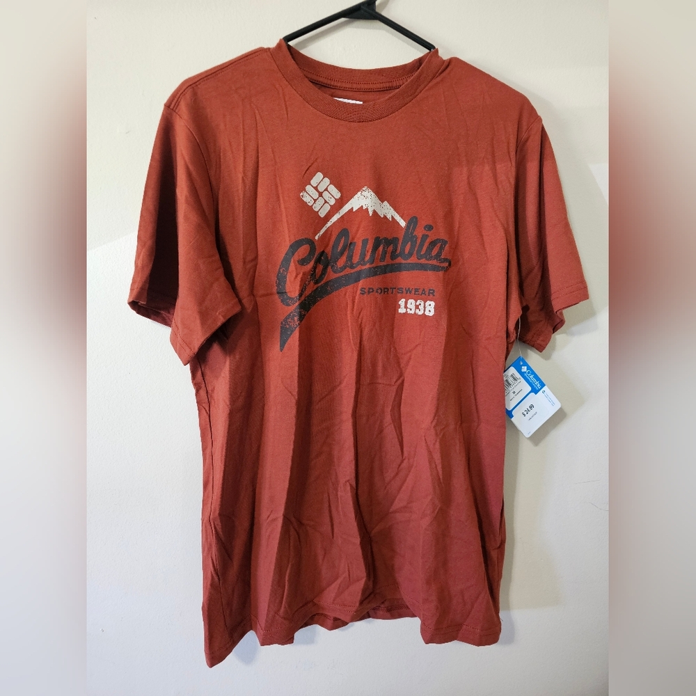 Men's Medium Columbia T-shirt NWT